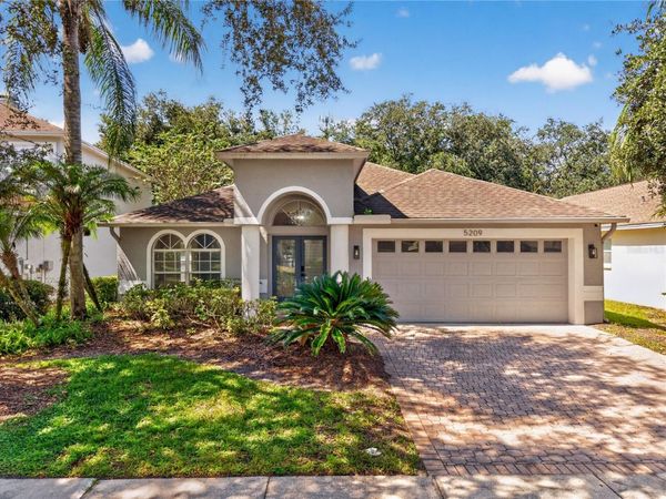 5209 ABBEY PARK AVENUE , TAMPA, FL 33647
