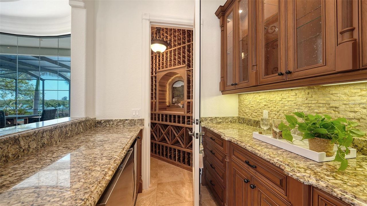 275 Lookout Point Drive, Osprey, FL 34229 Photo