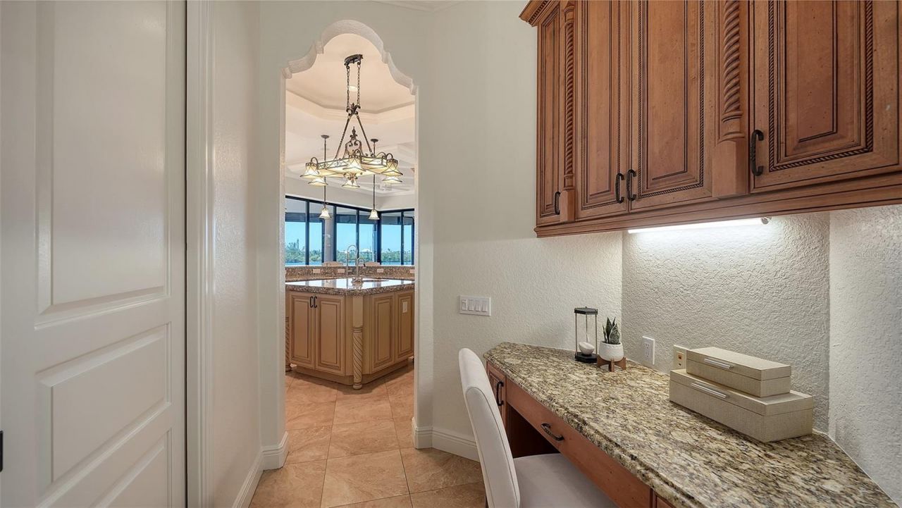 275 Lookout Point Drive, Osprey, FL 34229 Photo