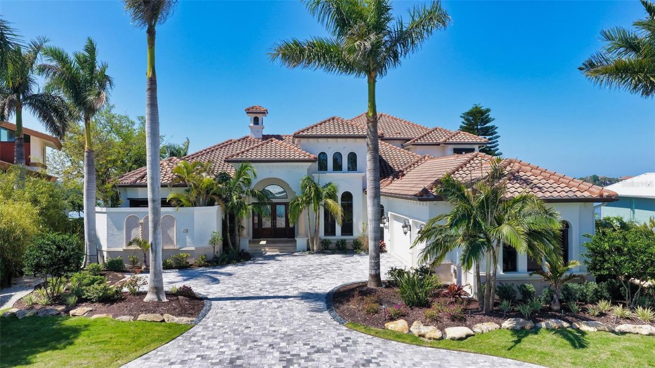 275 Lookout Point Drive, Osprey, FL 34229 Photo