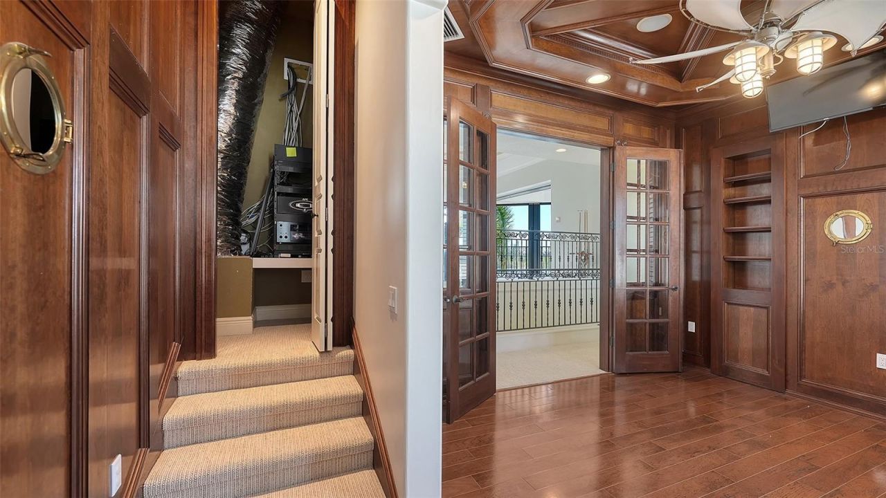 275 Lookout Point Drive, Osprey, FL 34229 Photo