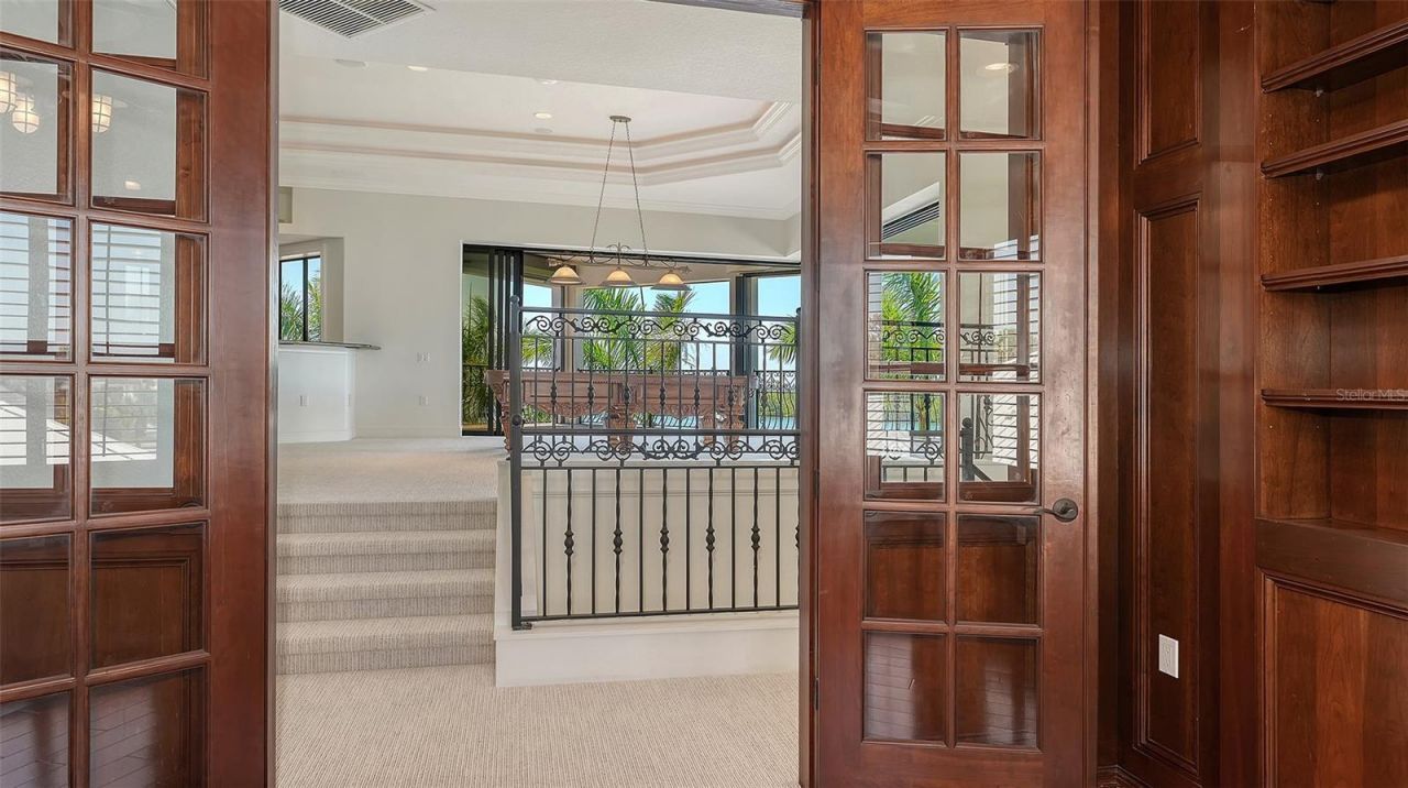 275 Lookout Point Drive, Osprey, FL 34229 Photo