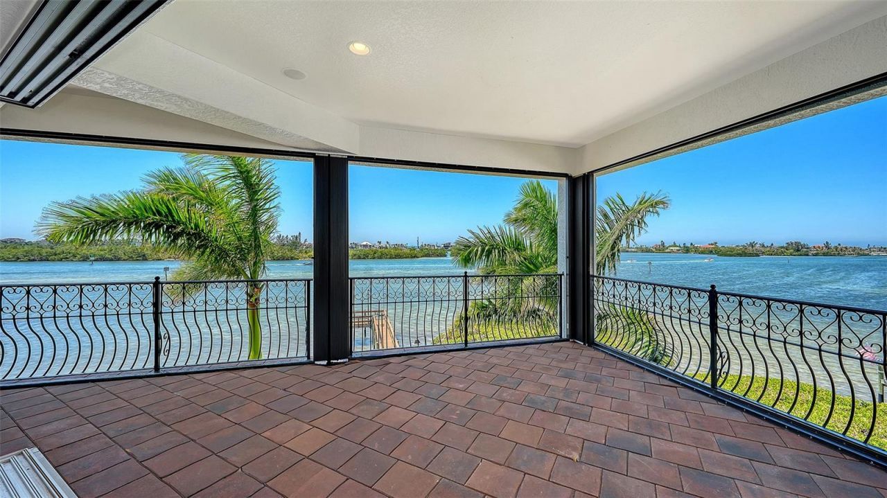 275 Lookout Point Drive, Osprey, FL 34229 Photo