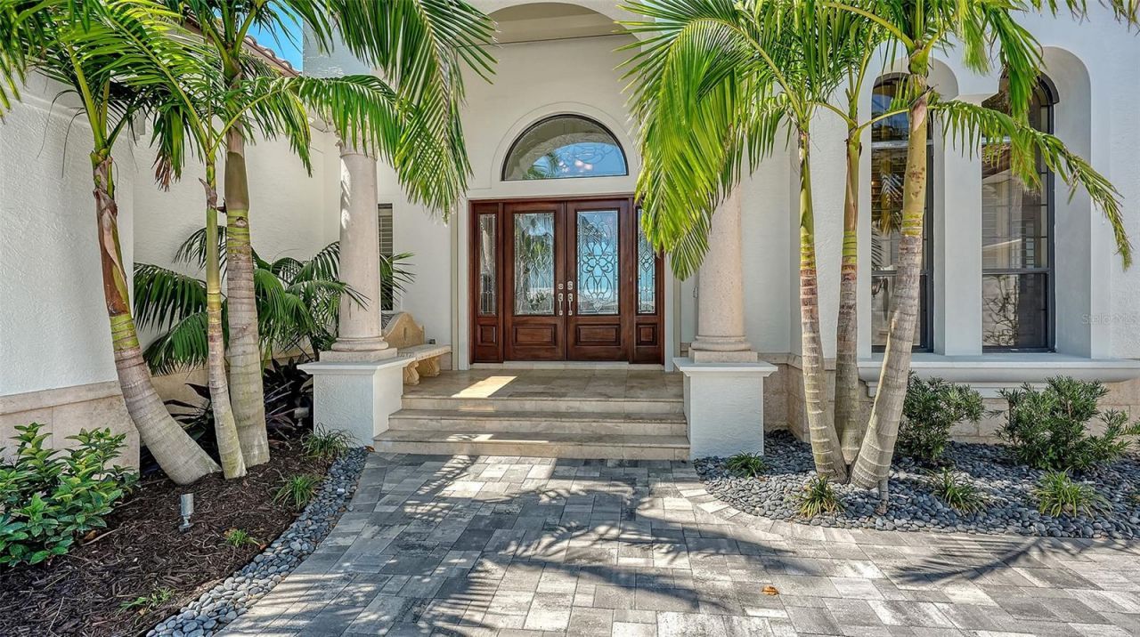 275 Lookout Point Drive, Osprey, FL 34229 Photo