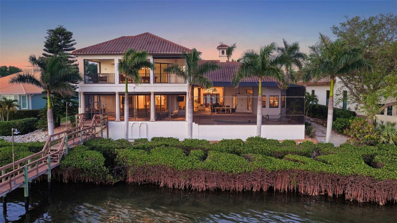 275 Lookout Point Drive, Osprey, FL 34229 Photo