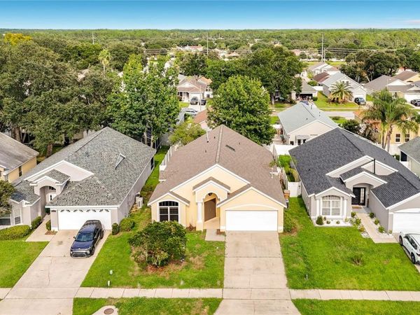 2712 WILSHIRE ROAD , CLERMONT, FL 34714