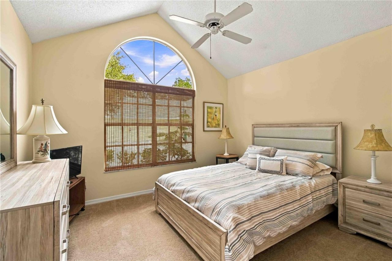 4536 Whirlaway Drive, Sarasota, FL 34233 Photo