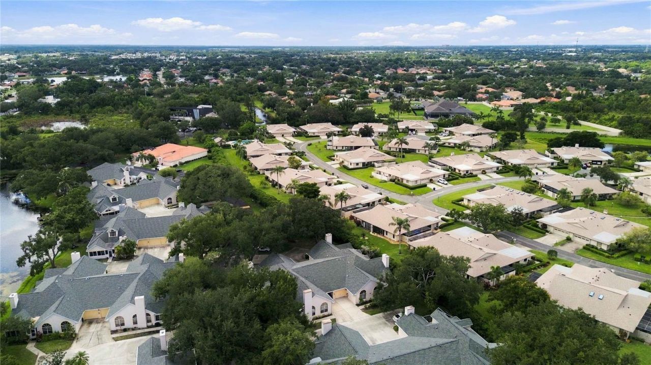 4536 Whirlaway Drive, Sarasota, FL 34233 Photo