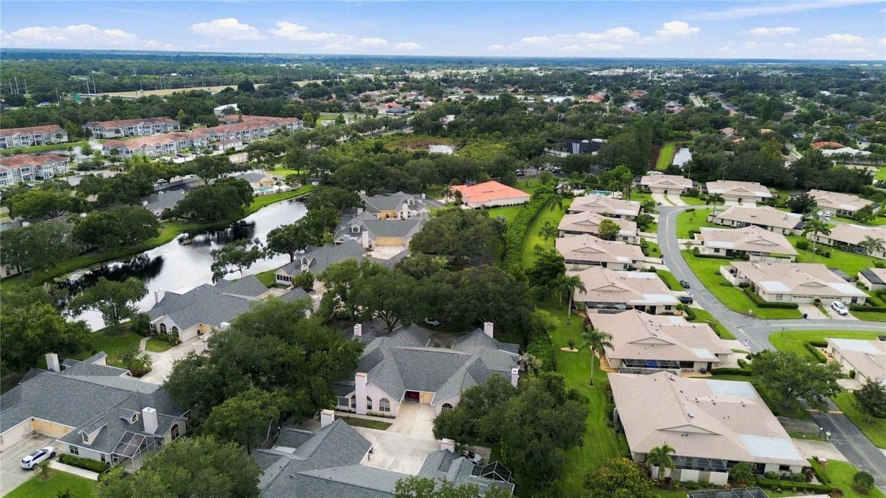 4536 Whirlaway Drive, Sarasota, FL 34233 Photo