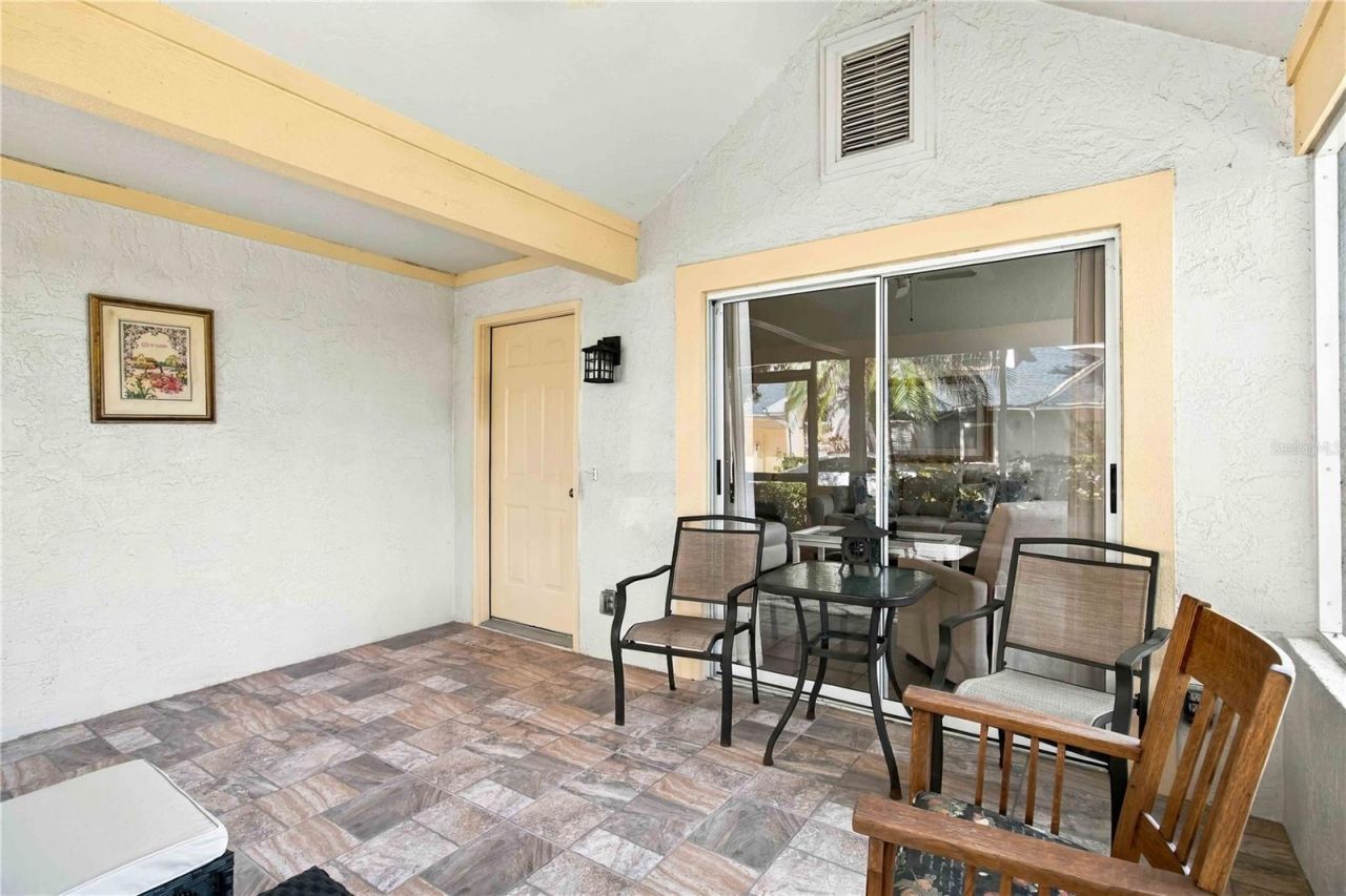 4536 Whirlaway Drive, Sarasota, FL 34233 Photo
