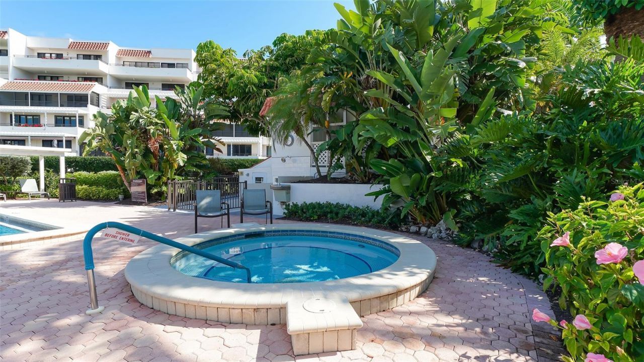 1445 Gulf Of Mexico Drive, Unit 101, Longboat Key, FL 34228 Photo