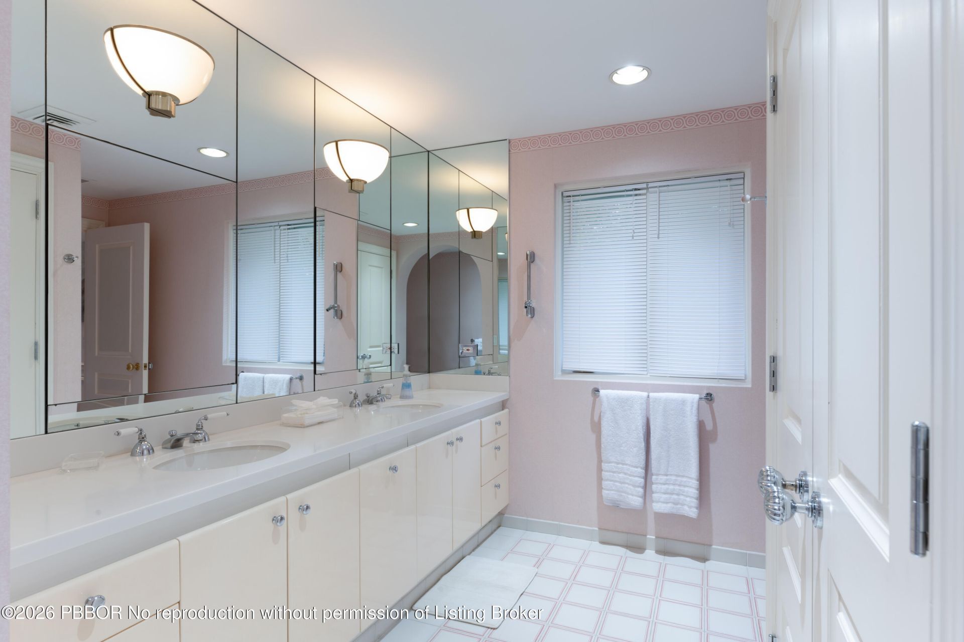 2999 N Ocean Boulevard, Gulf Stream, FL 33483 Photo