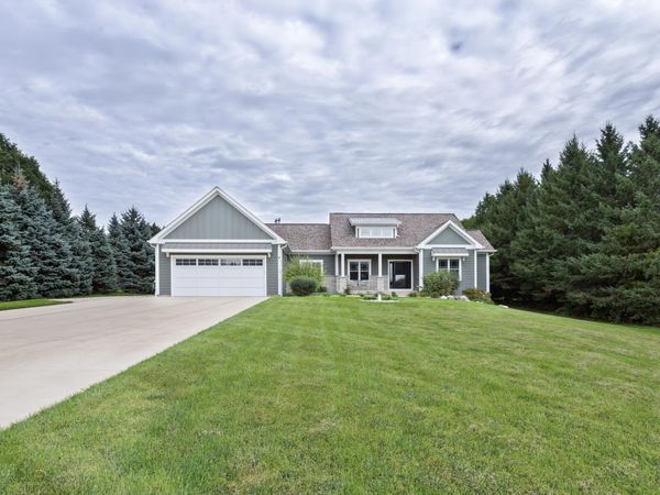 8987 371st Ave, Randall, WI 53181