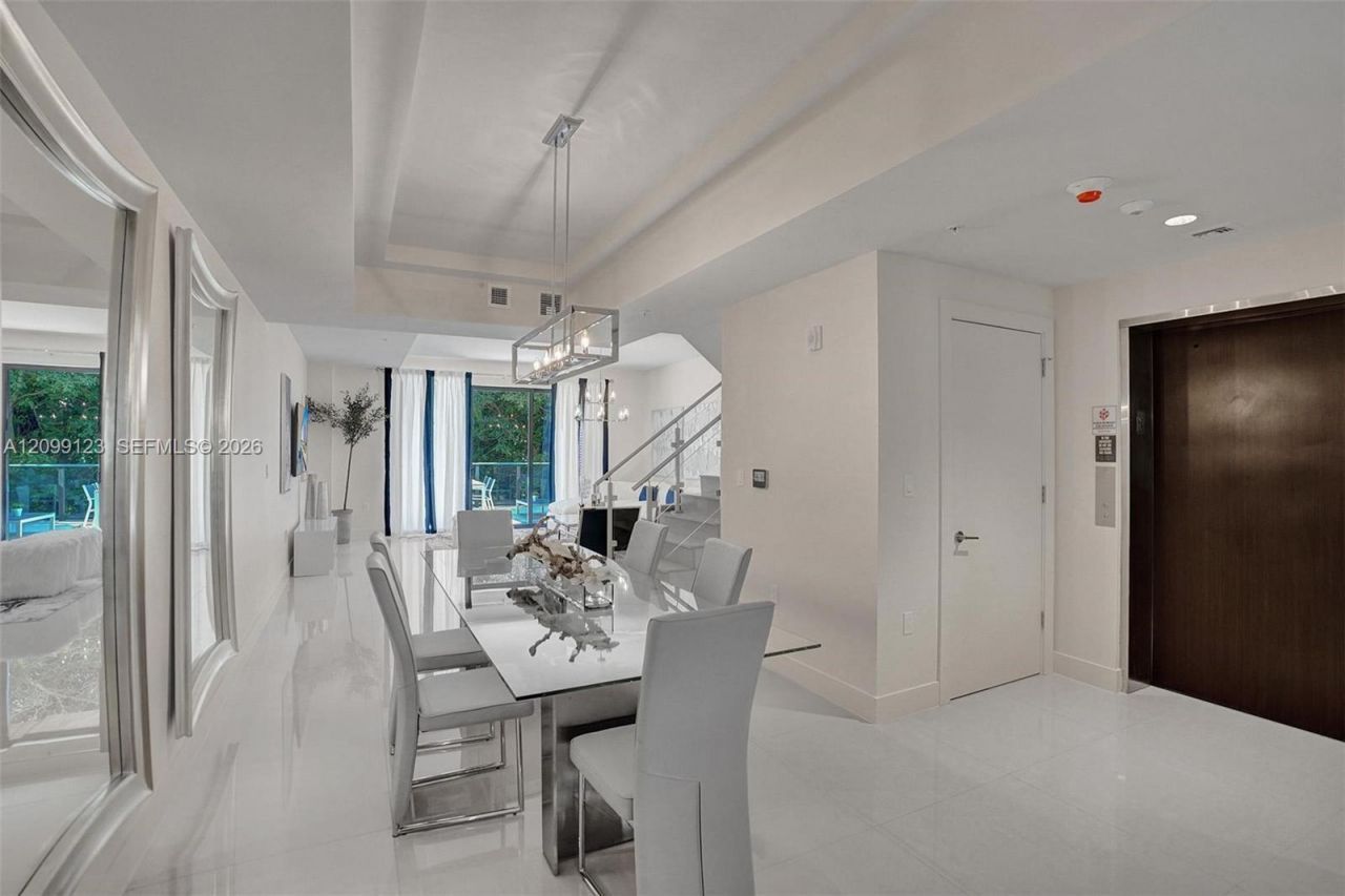 3040 N Ocean Blvd, Unit 103, Fort Lauderdale, FL 33308 Photo