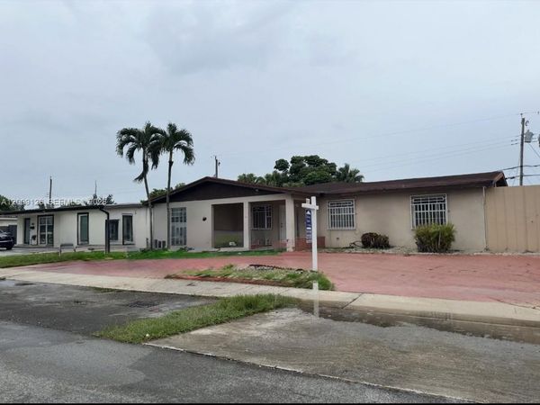 5015 SW 117th Ave , Miami, FL 33175