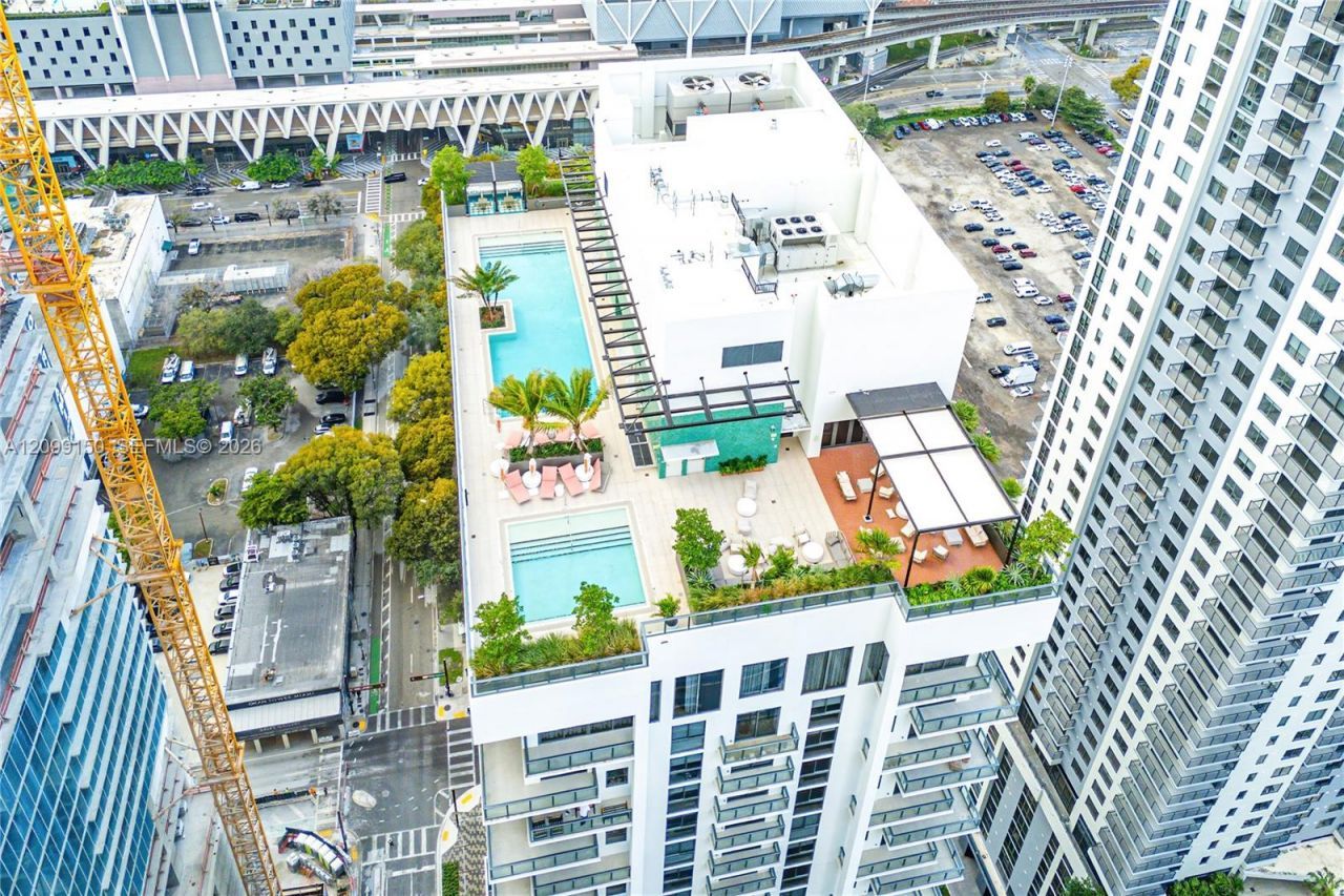 11 NE 6th St, Unit 1702, Miami, FL 33132 Photo