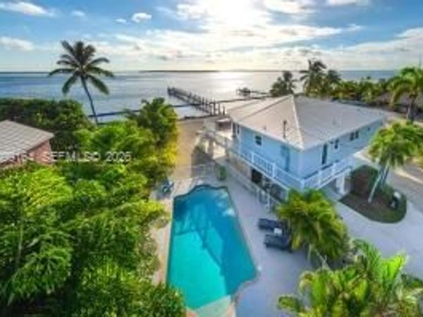 31473 Warner St , Big Pine, FL 33043
