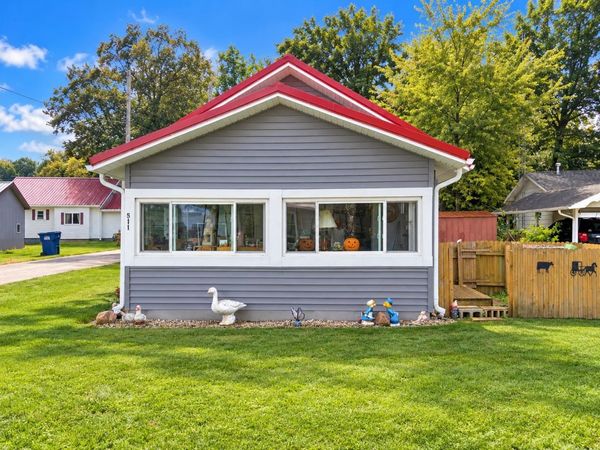 511 W Shutt Avenue, Silver Lake, IN 46982