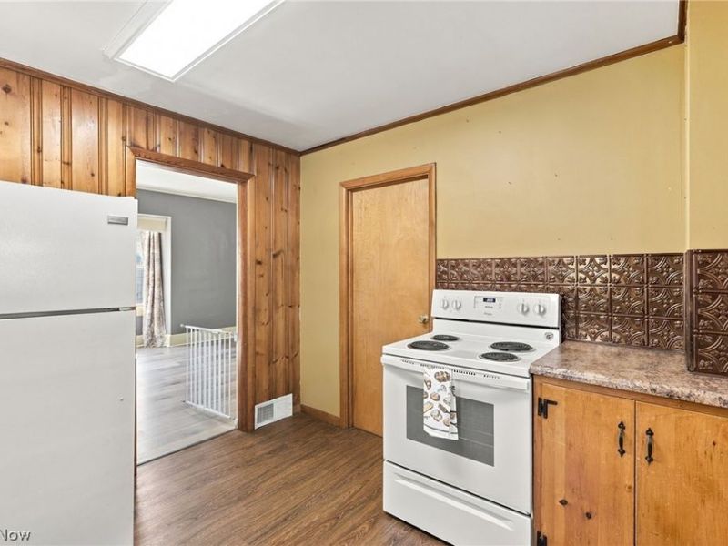 816 N 12th Street, Cambridge, OH 43725 Photo 13