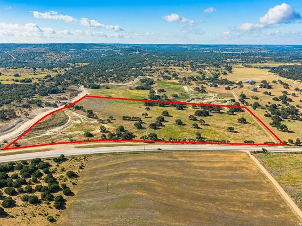 5541 W US HIGHWAY 290, Johnson City, TX 78636
