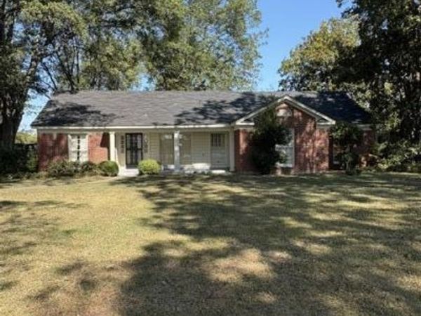 301 Florence Avenue, Clarksdale, MS 38614
