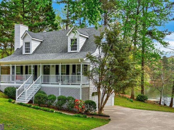 176 Arbour Run, Suwanee, GA 30024