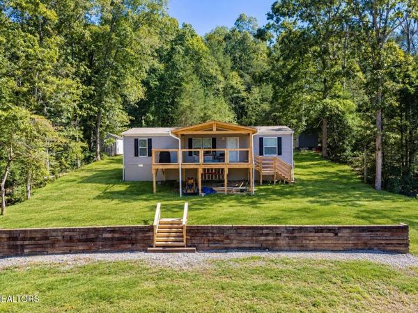 128 Indian Rock Loop, Crossville, TN 38572