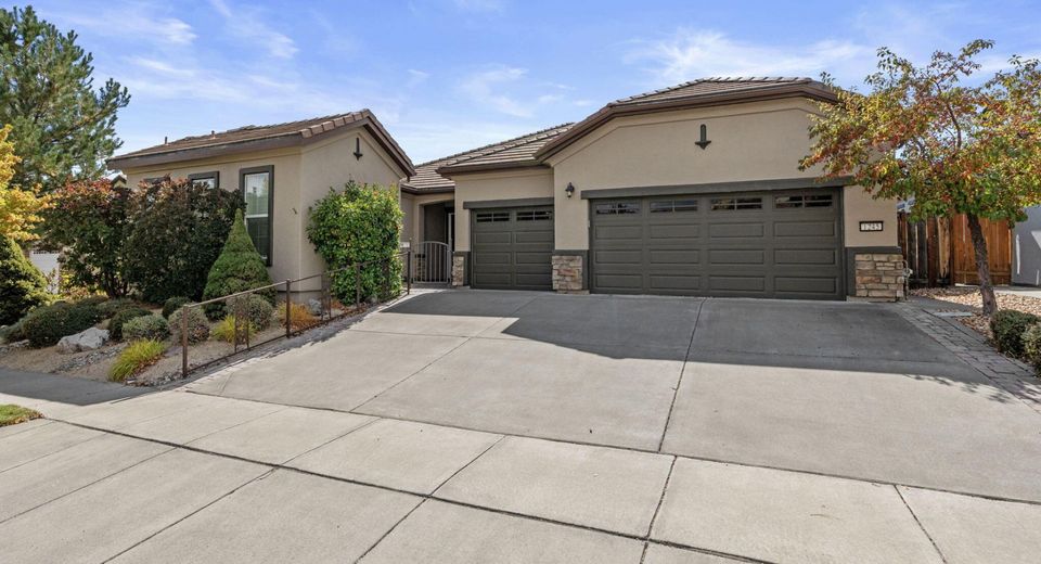 1245 Meridian Ranch Drive, Reno, NV 89523 Photo