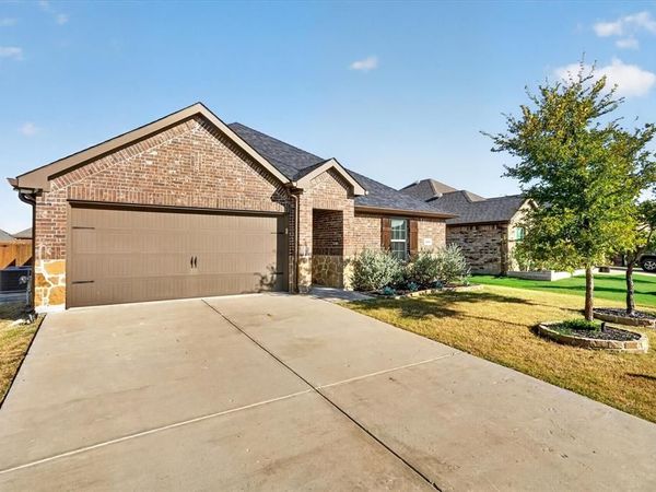 1003 Stage Coach Lane, Princeton, TX 75407