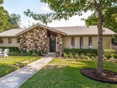 9864 Shoreview Road, Dallas, TX 75238