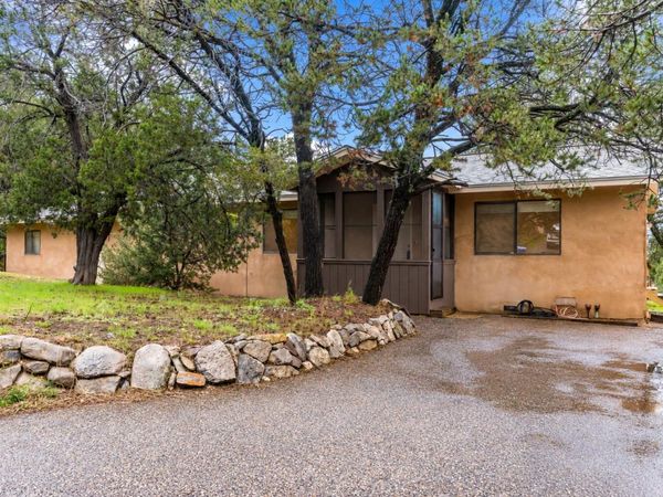 1 Gaddis Road , Sandia Park, NM 87047