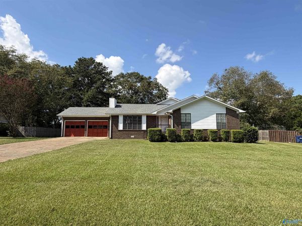 1501 Bobo Street, Albertville, AL 35950