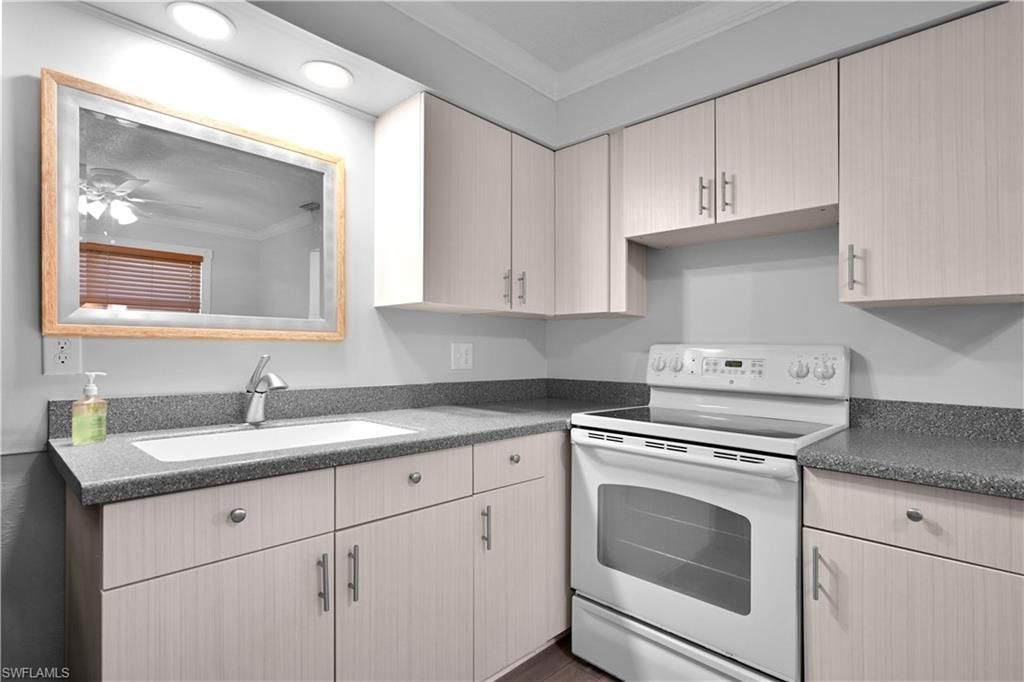 6777 Winkler Rd , Unit 268, Fort Myers, FL 33919 Photo