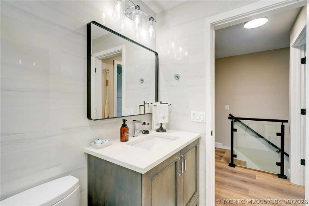 5600 NE Gulfstream Way, Stuart, FL 34996 Photo