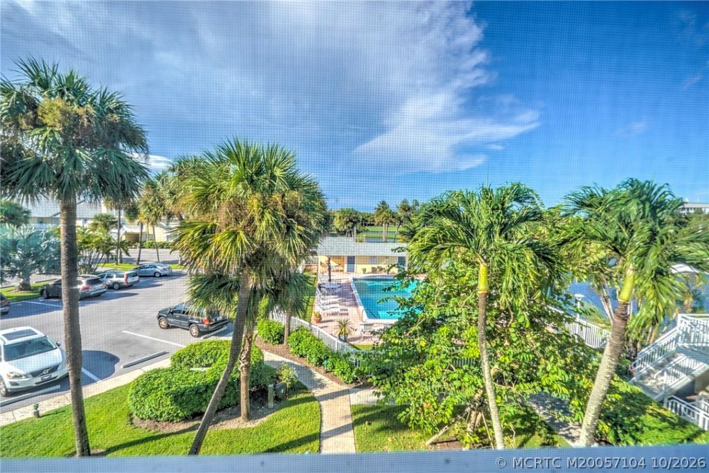 5600 NE Gulfstream Way, Stuart, FL 34996 Photo