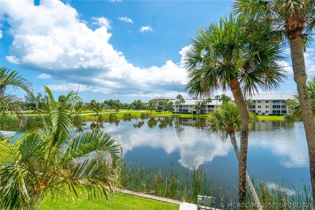 5600 NE Gulfstream Way, Stuart, FL 34996 Photo