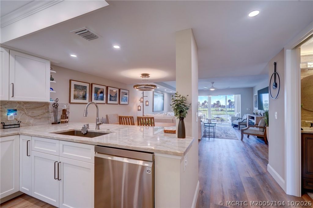 5600 NE Gulfstream Way, Stuart, FL 34996 Photo