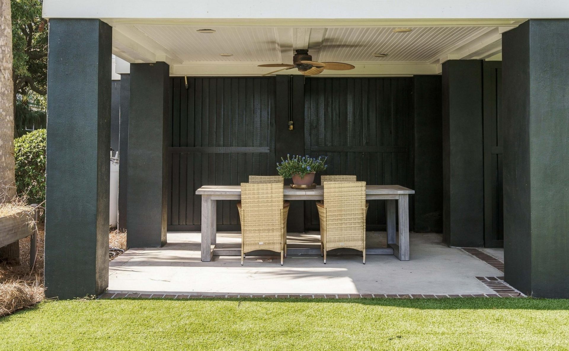 936 Mciver Street Photo 53