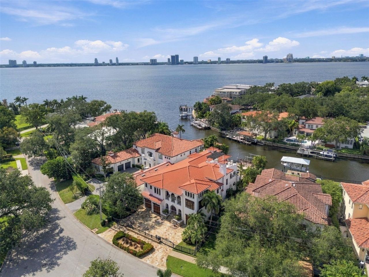 58 Martinique Avenue, Unit 1/2, Tampa, FL 33606 Photo