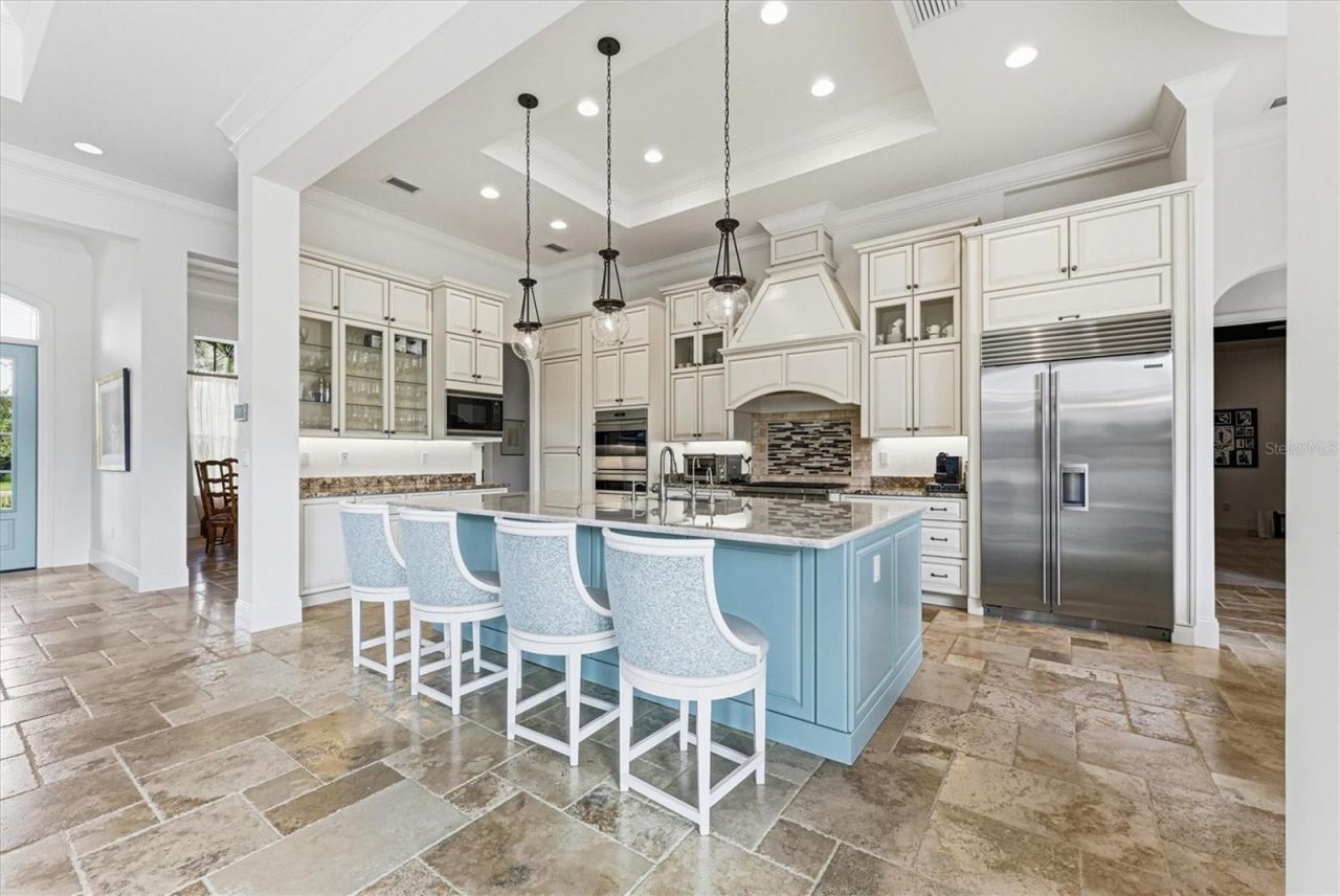 3737 Founders Club Drive, Sarasota, FL 34240 Photo