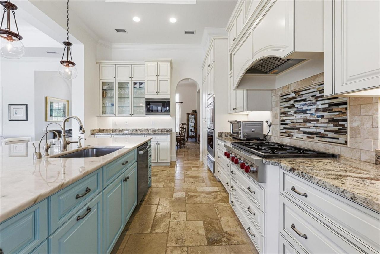 3737 Founders Club Drive, Sarasota, FL 34240 Photo