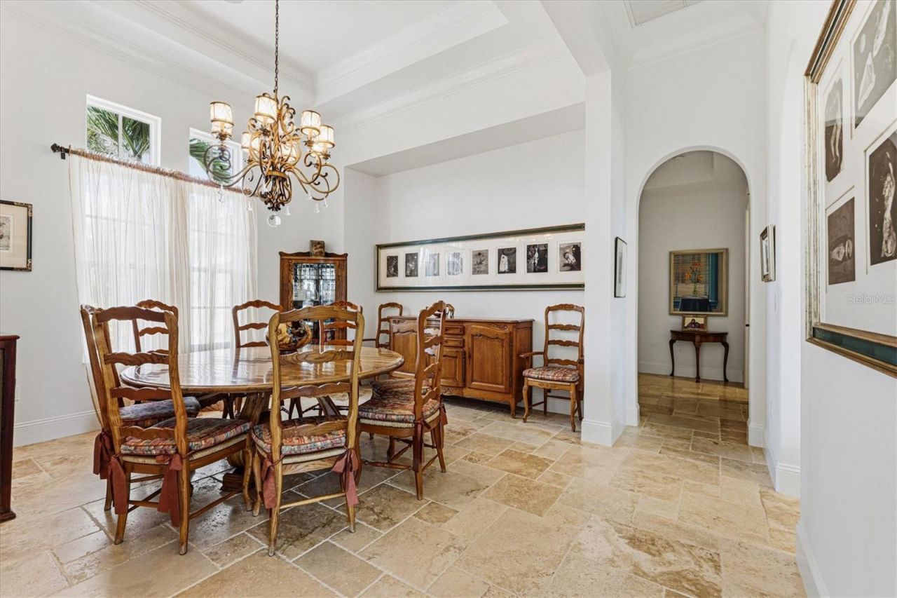 3737 Founders Club Drive, Sarasota, FL 34240 Photo