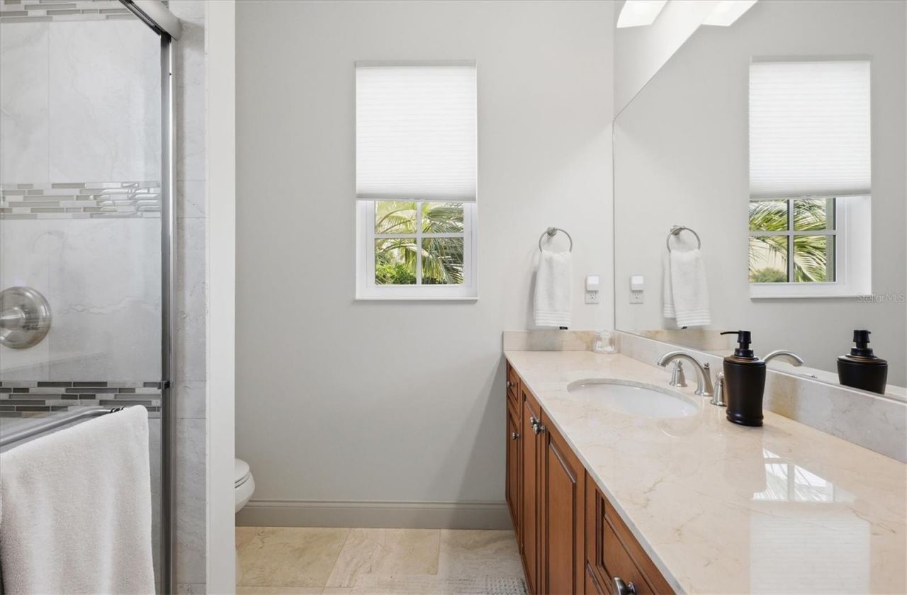 3737 Founders Club Drive, Sarasota, FL 34240 Photo