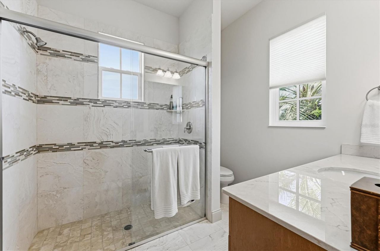 3737 Founders Club Drive, Sarasota, FL 34240 Photo