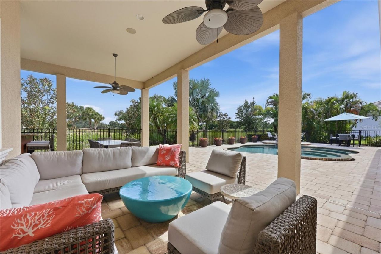 3737 Founders Club Drive, Sarasota, FL 34240 Photo