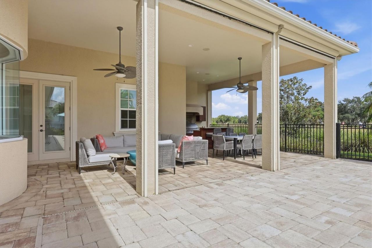 3737 Founders Club Drive, Sarasota, FL 34240 Photo
