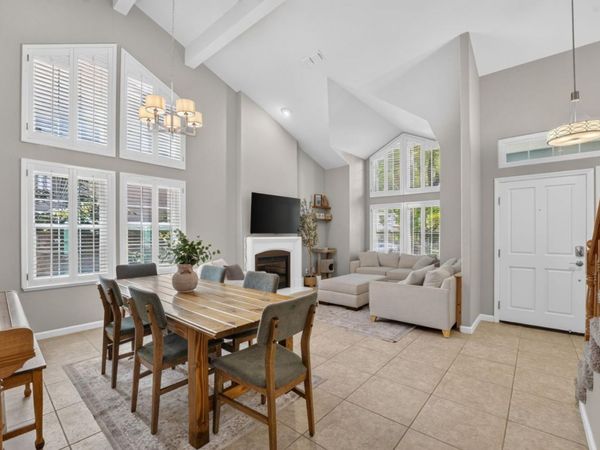 3032 Valasstrada Ct, Carmichael, CA 95608