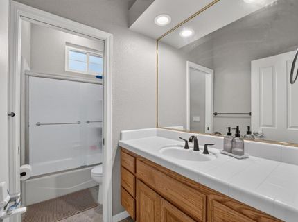 3032 Valasstrada Ct, Carmichael, CA 95608 Photo