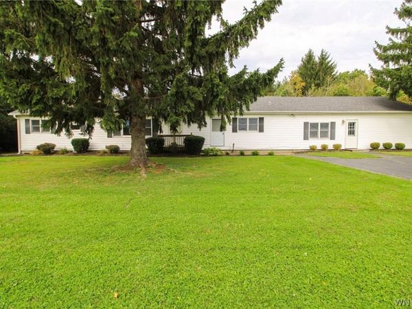 941 Akron Road, Corfu, NY 14036