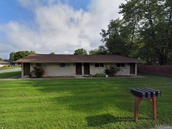 5 SARPY Road , Belleville, IL 62221